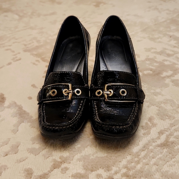 Loafer shoes - Picture 2 of 6